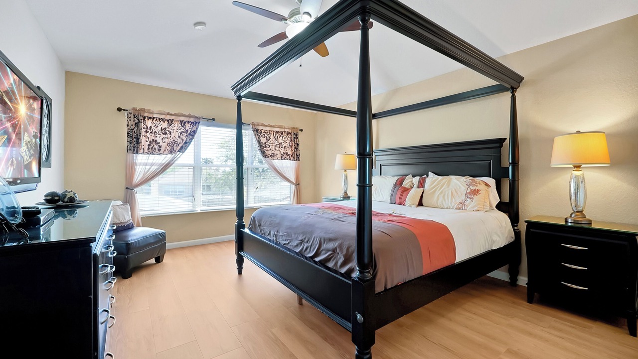 Photo of Bedroom in Windsor Hills