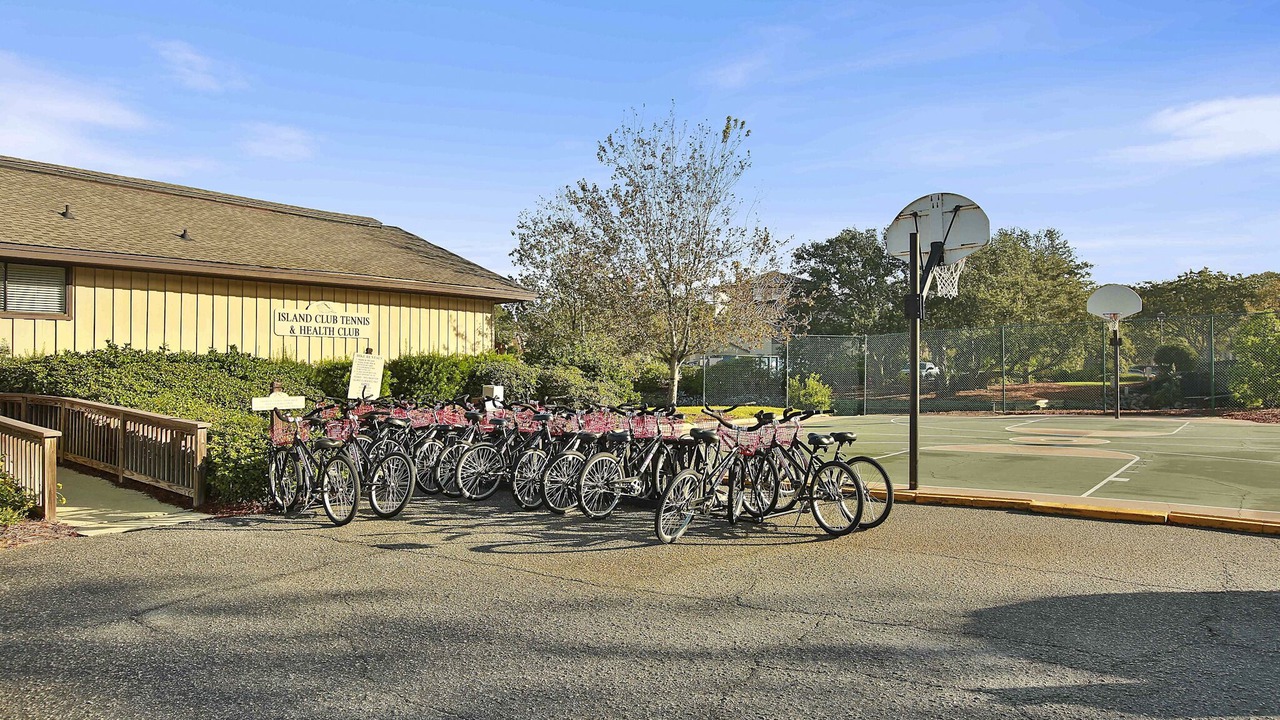 Photo of Others in Folly Field