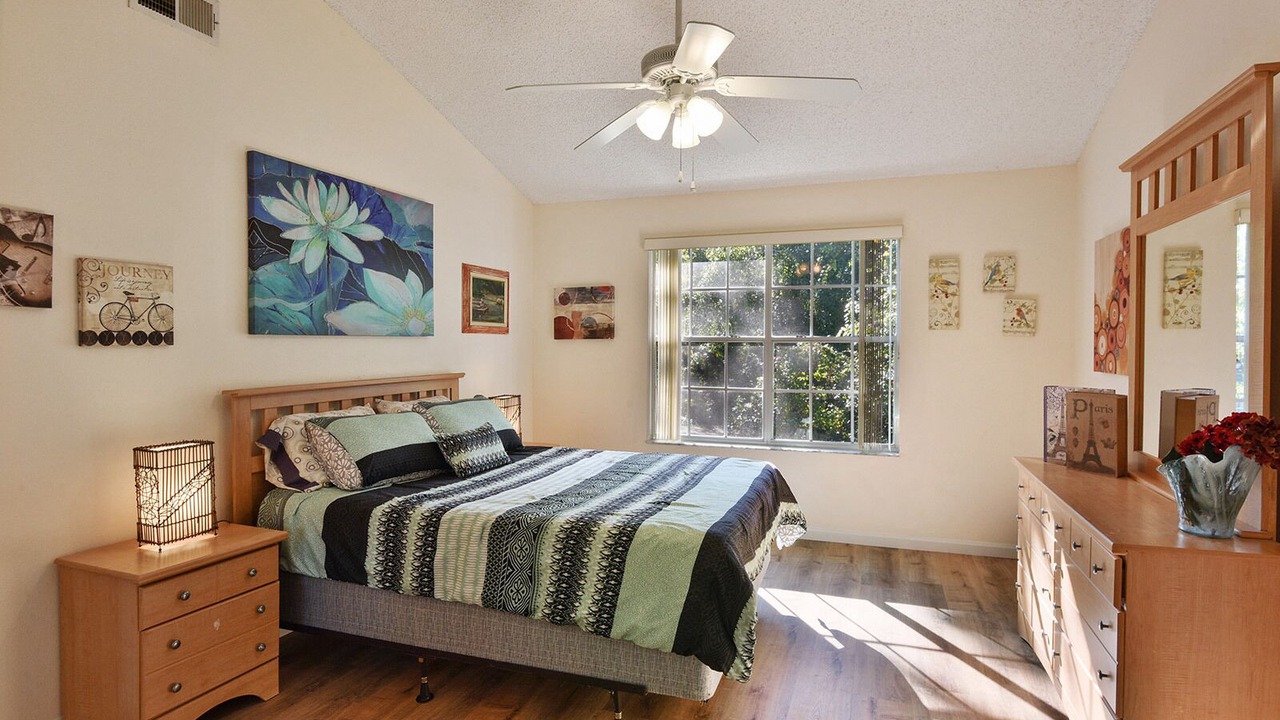 Photo of Bedroom in Kissimmee