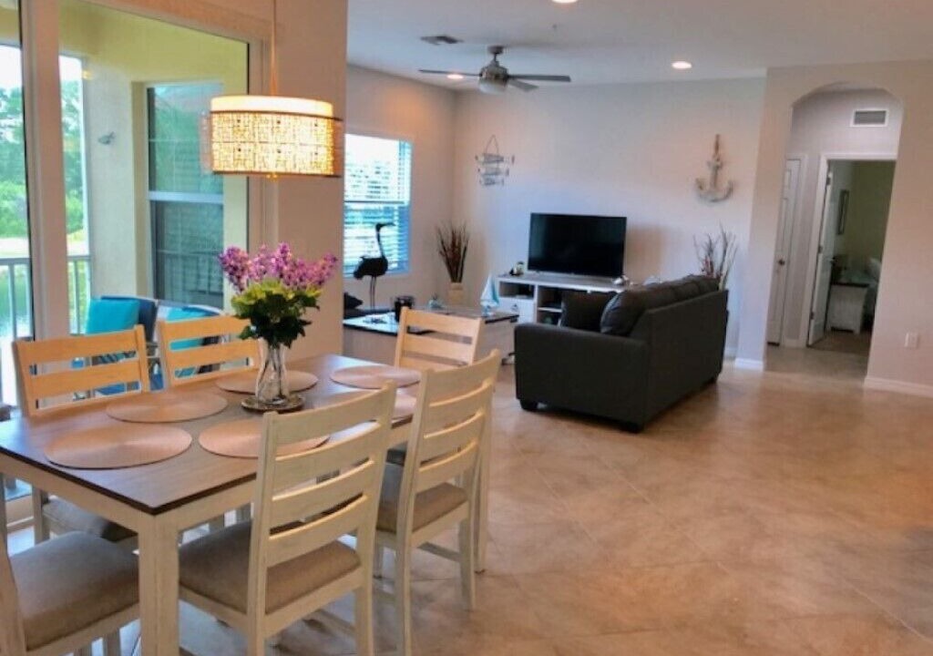 Photo of Livingroom in Osprey