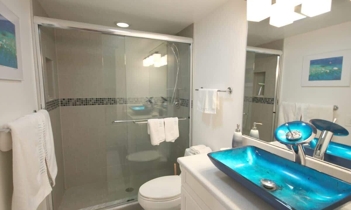 Photo of Bathroom in South Island