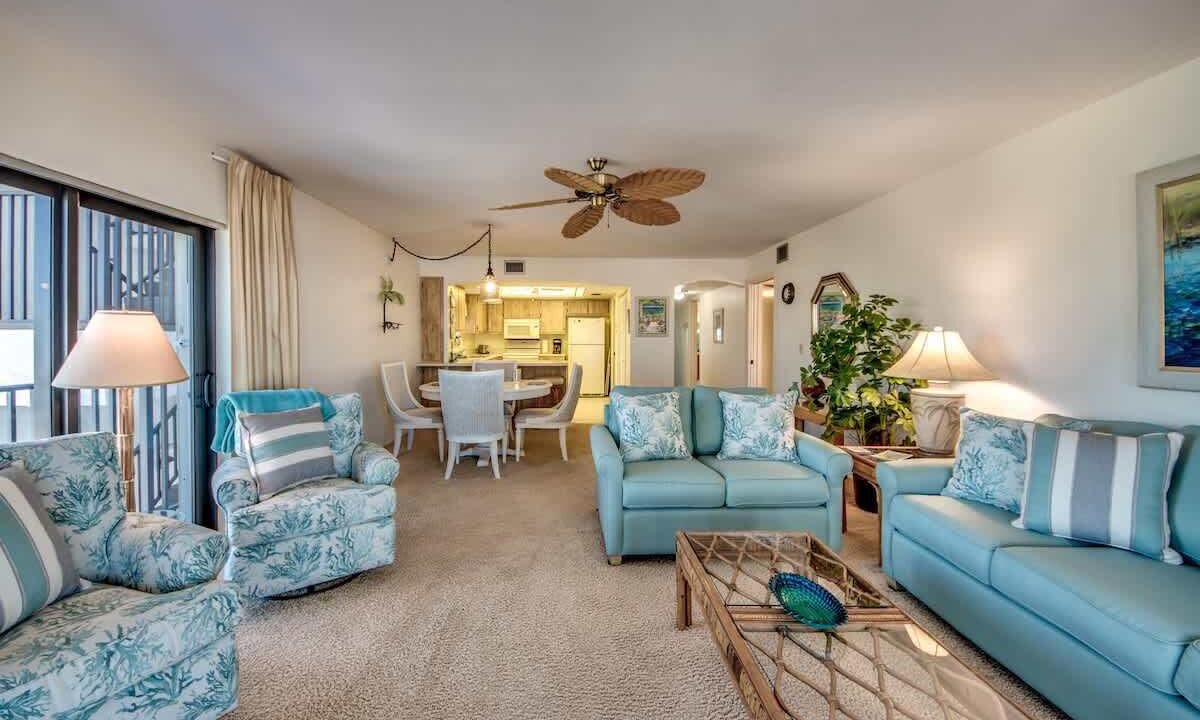 Photo of Livingroom in Fort Myers Beach