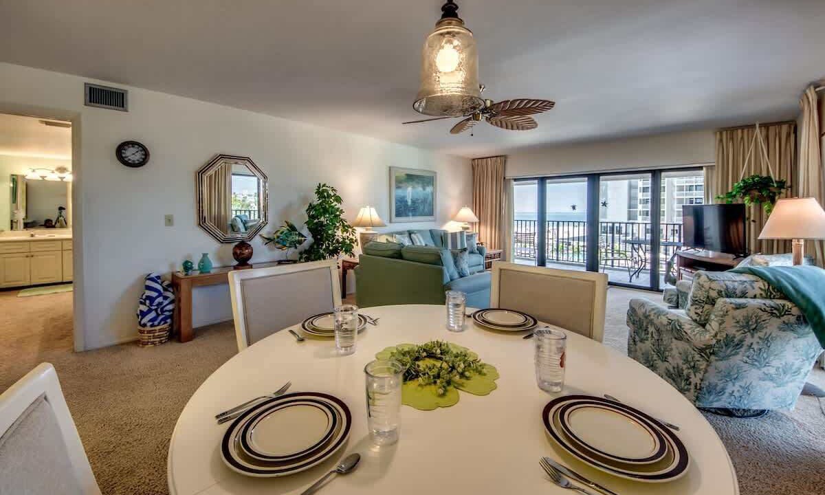 Photo of Livingroom in Fort Myers Beach