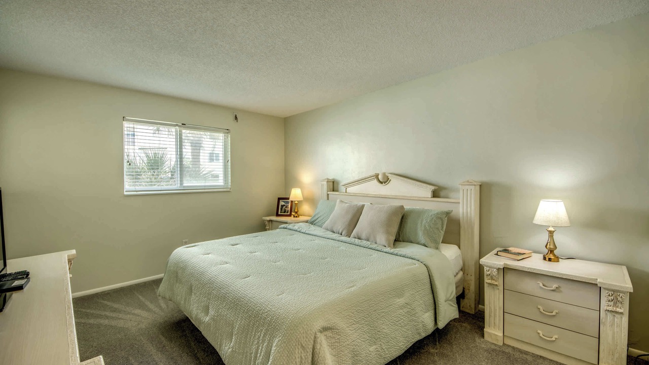 Photo of Bedroom in South Island
