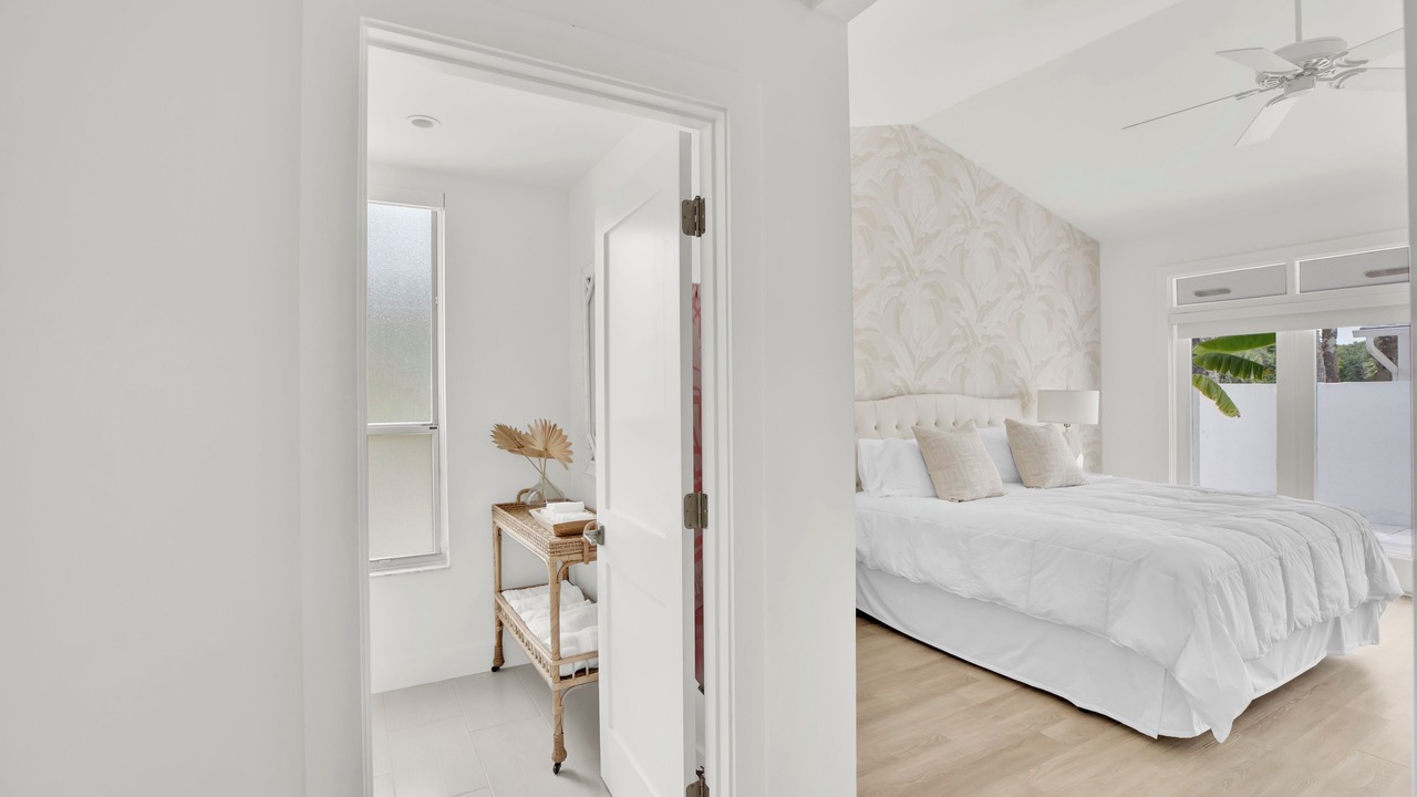 Photo of Bedroom in Indian River Shores
