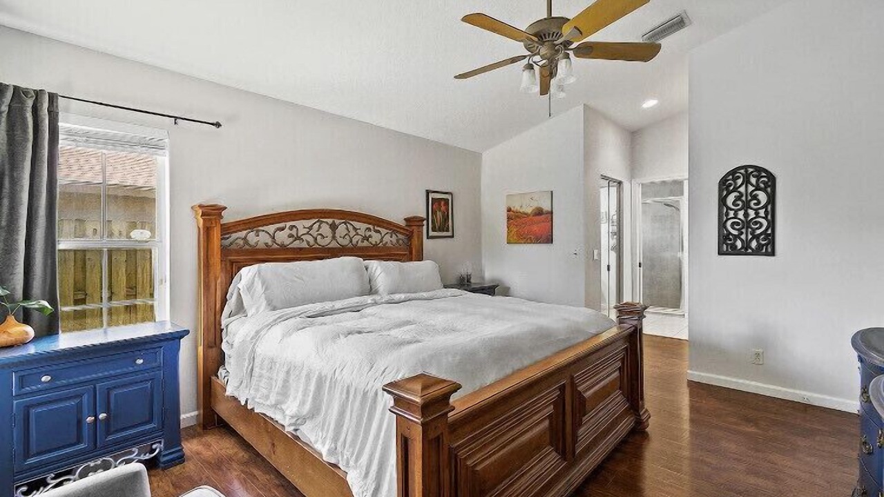 Photo of Bedroom in North Palm Beach Heights