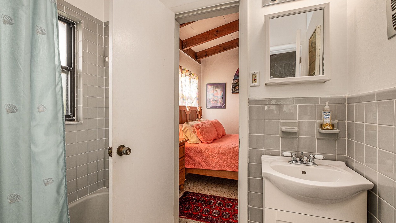 Photo of Bathroom in Melbourne