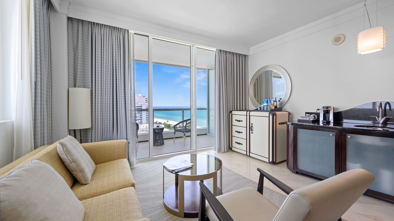 Photo of Livingroom in Mid Beach