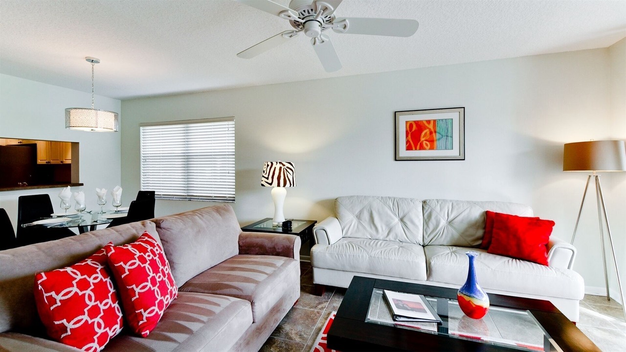 Photo of Livingroom in Trailer Estates