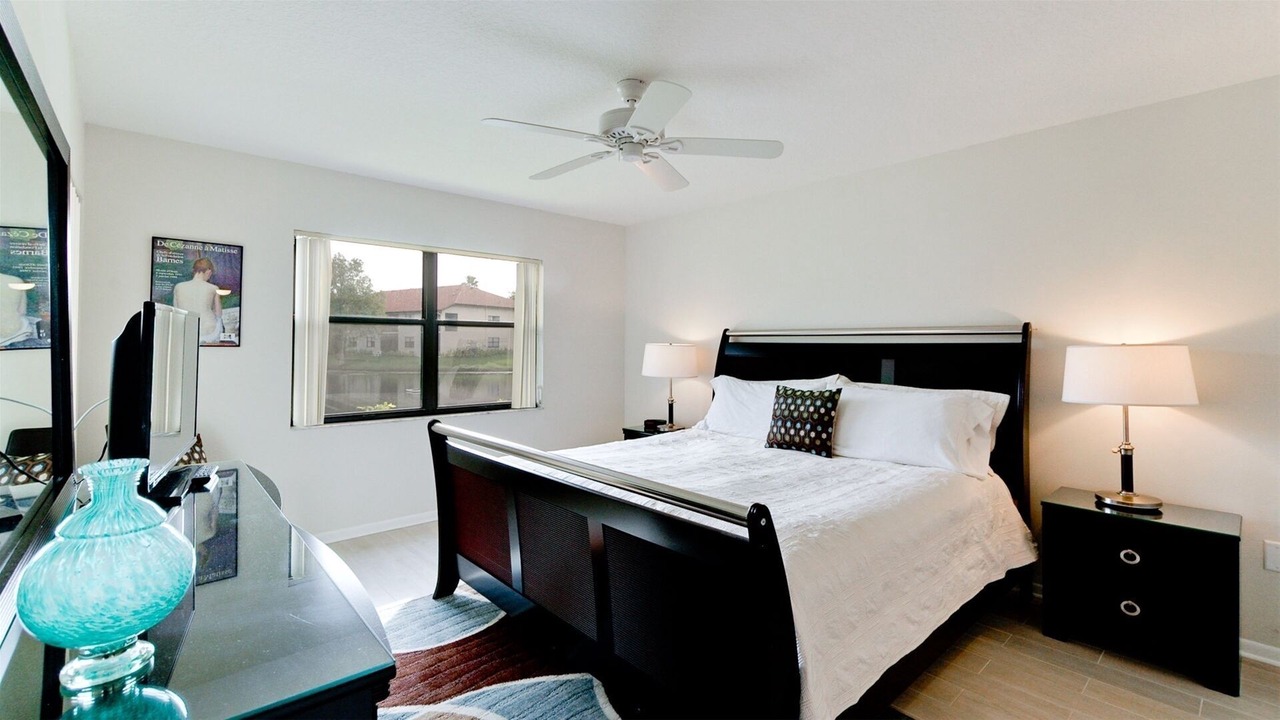 Photo of Bedroom in Trailer Estates