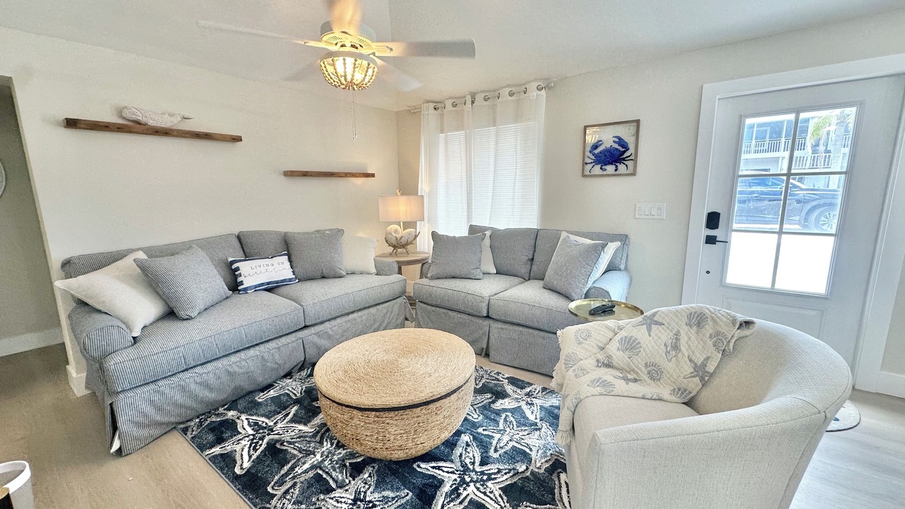 Photo of Livingroom in Indian Rocks Beach