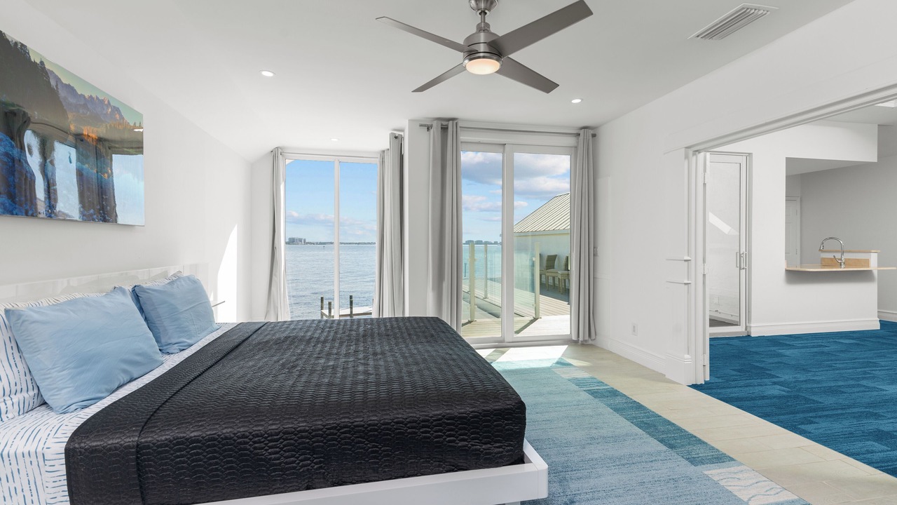 Photo of Bedroom in Caloosahatchee
