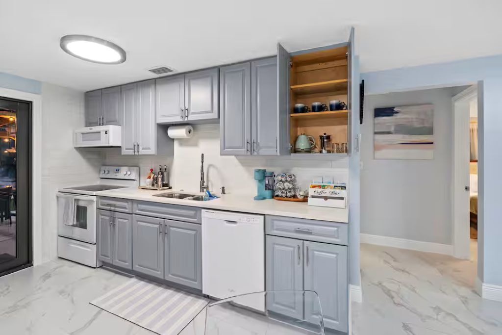 Photo of Kitchen in Fort Myers Shores