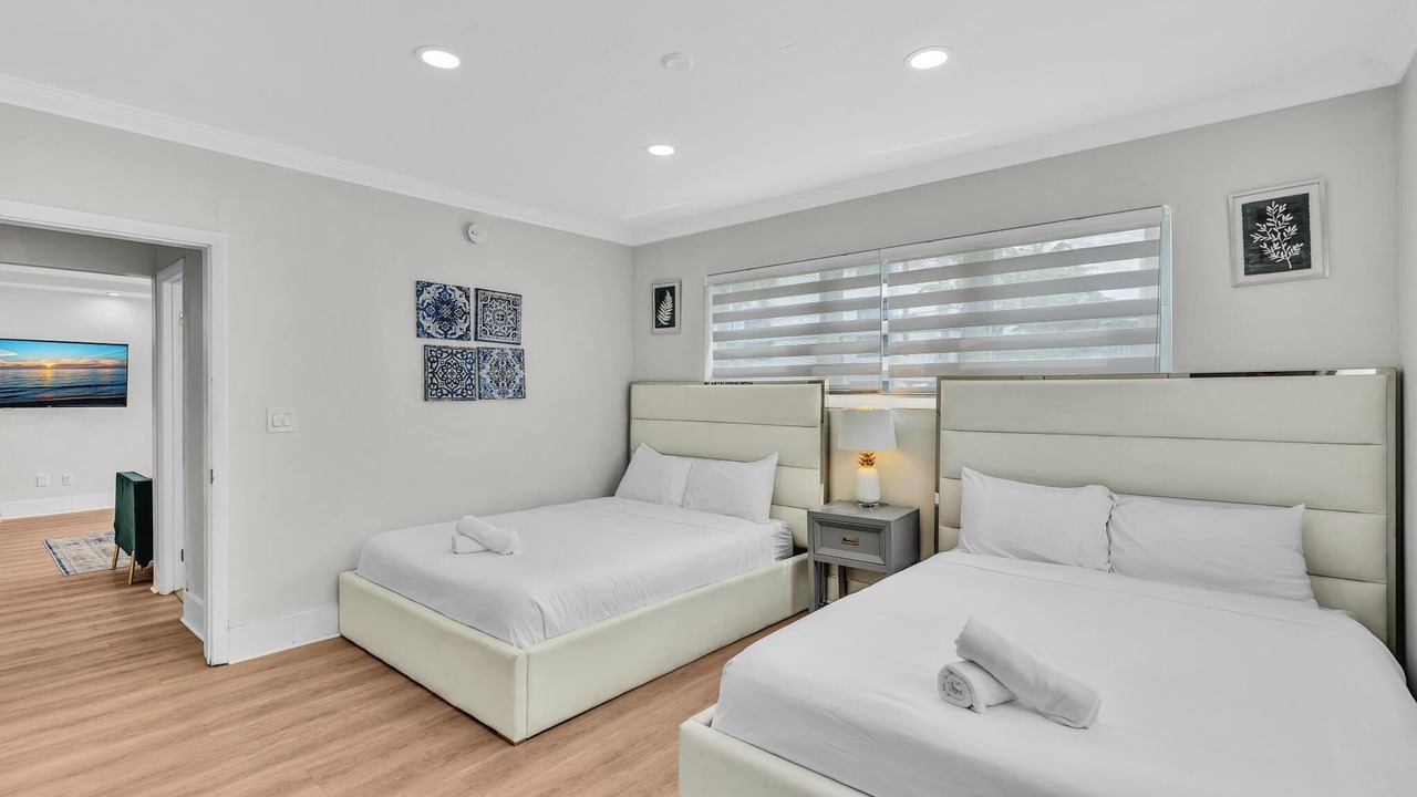 Photo of Bedroom in Bay Harbor Islands