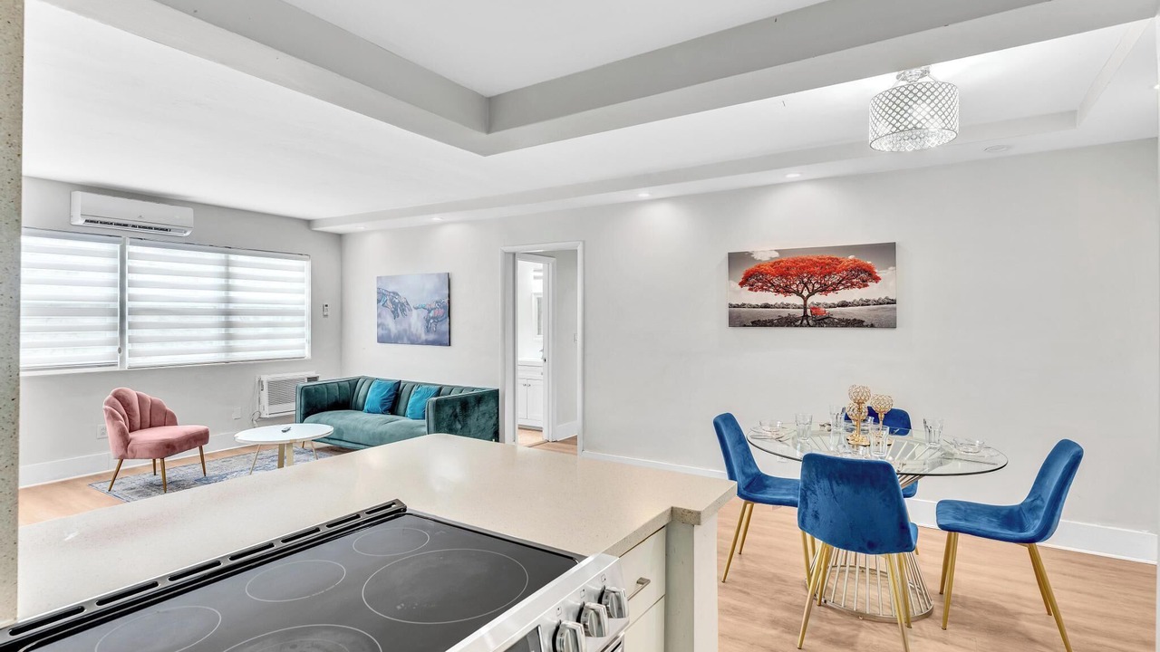 Photo of Bedroom in Bay Harbor Islands