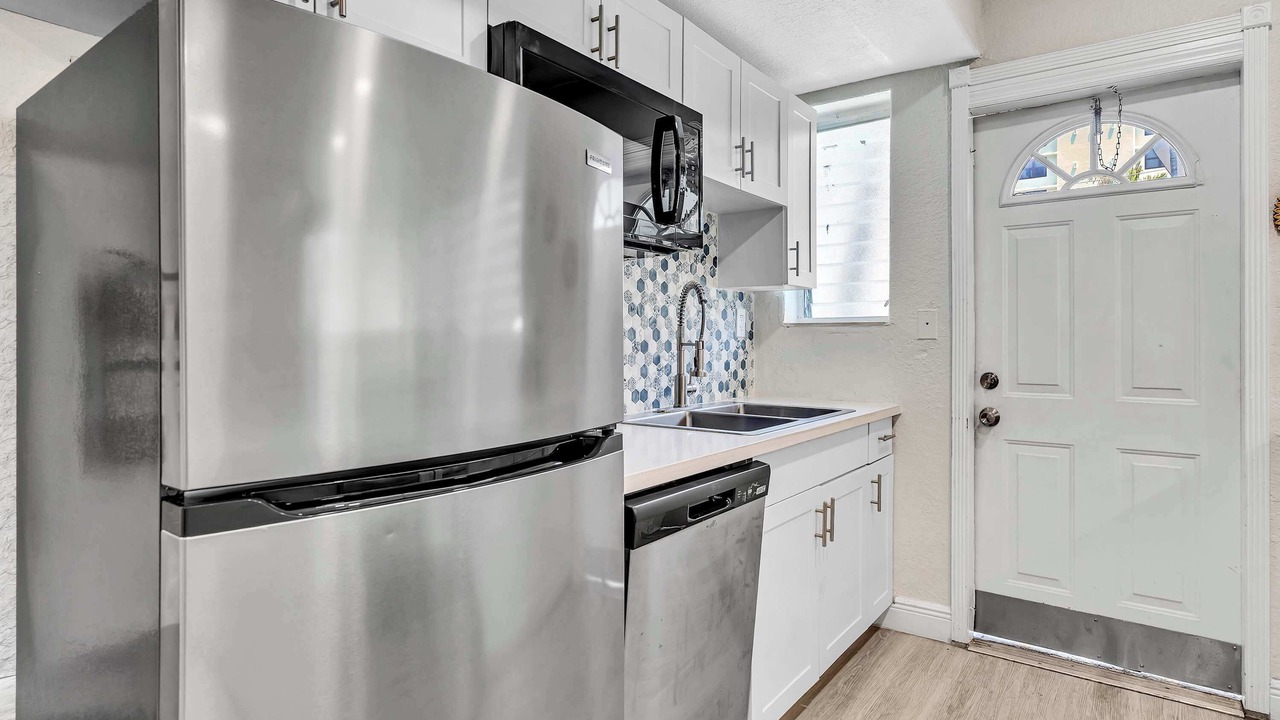 Photo of Kitchen in Bay Harbor Islands