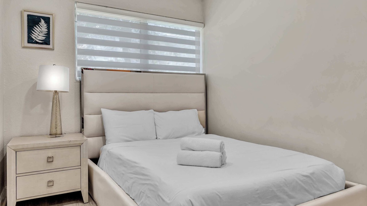 Photo of Bedroom in Bay Harbor Islands