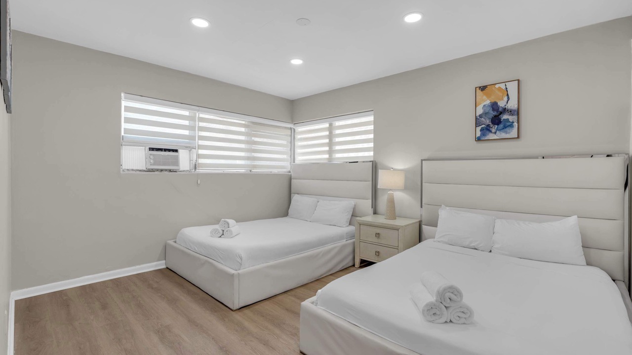 Photo of Bedroom in Bay Harbor Islands