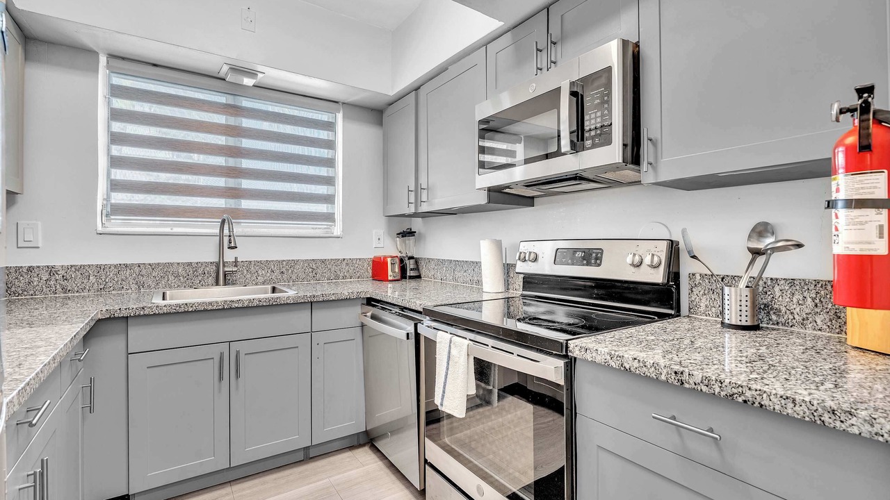Photo of Kitchen in Bay Harbor Islands