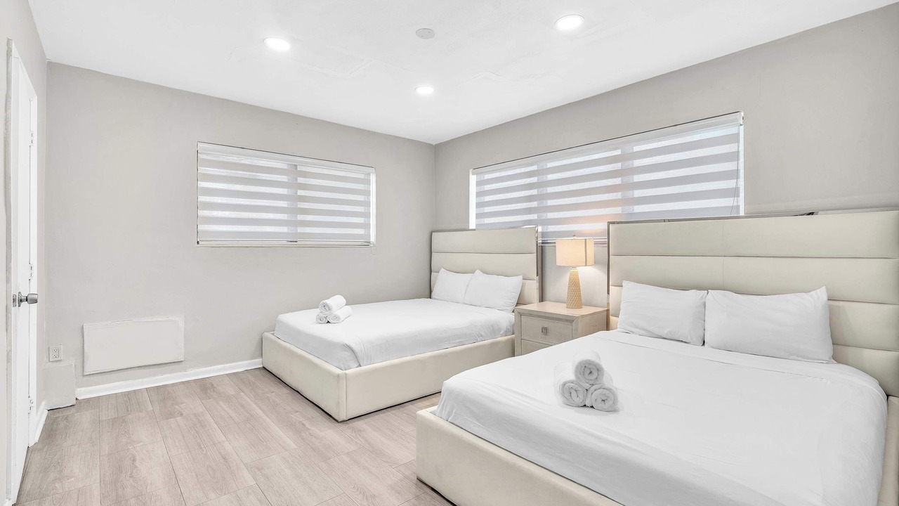Photo of Bedroom in Bay Harbor Islands