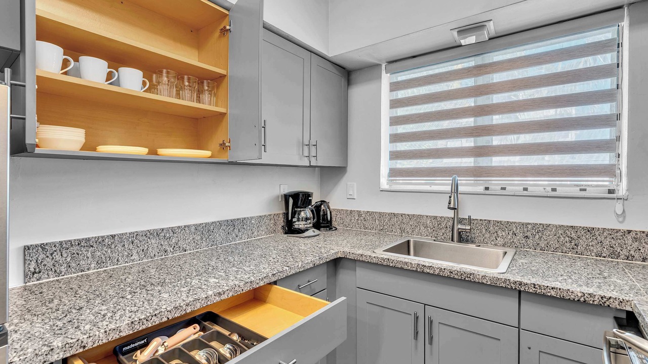 Photo of Kitchen in Bay Harbor Islands