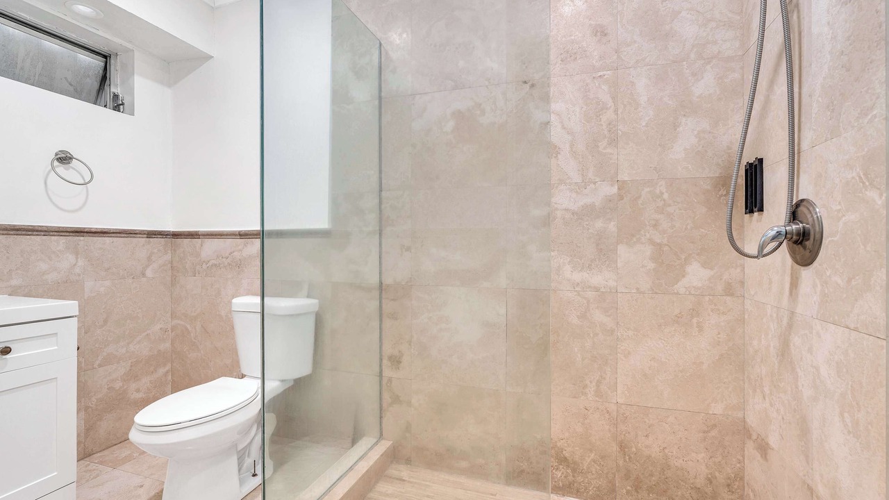 Photo of Bathroom in Bay Harbor Islands