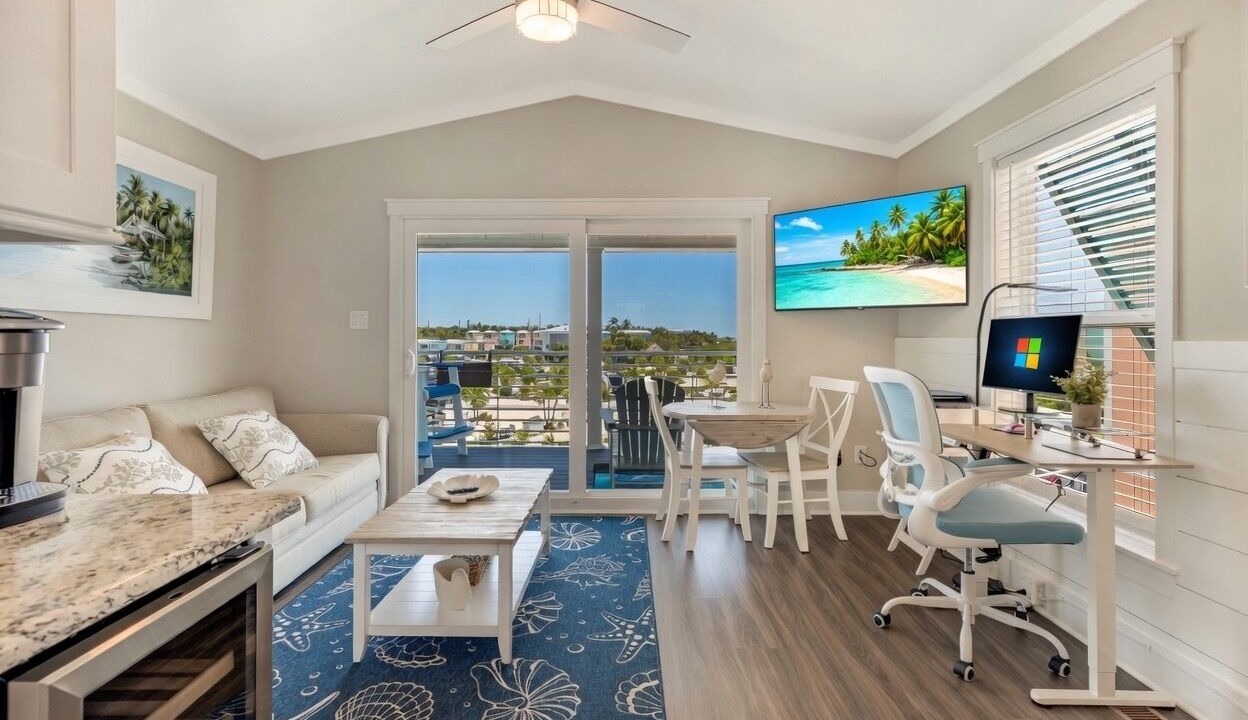 Photo of Livingroom in Islamorada