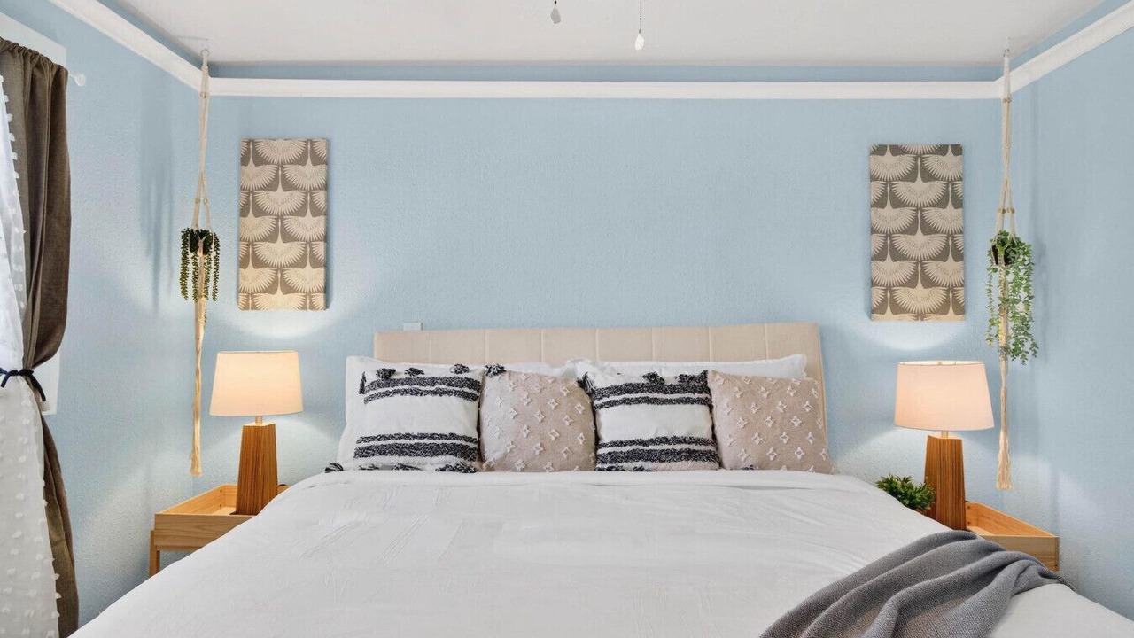 Photo of Bedroom in Redington Beach