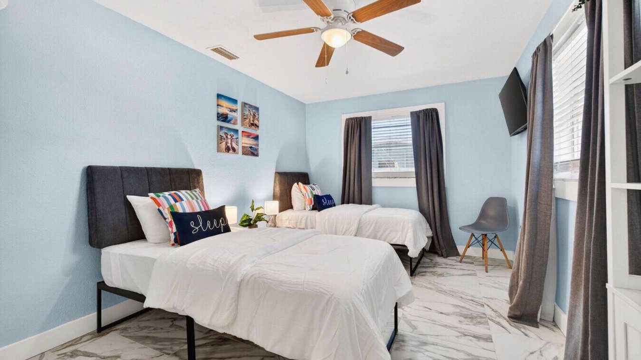 Photo of Bedroom in Redington Beach