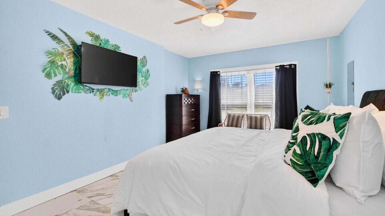 Photo of Bedroom in Redington Beach
