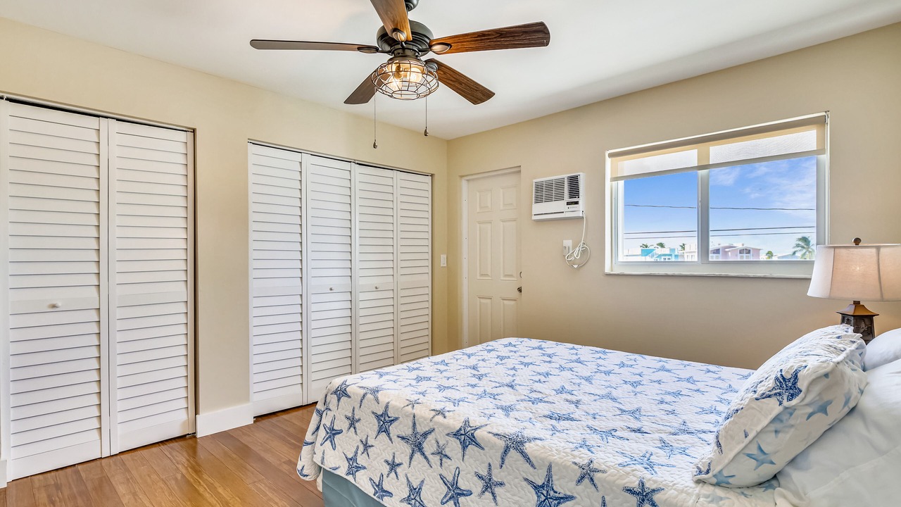Photo of Bedroom in Layton