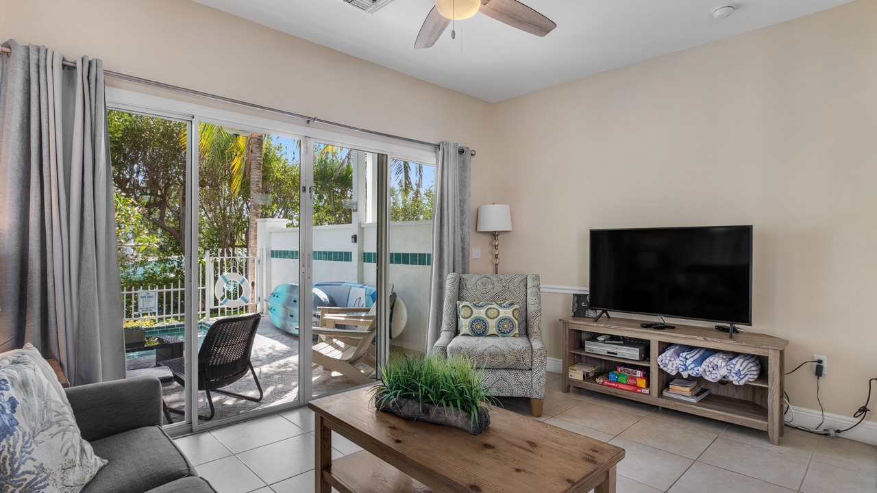 Photo of Livingroom in Marathon