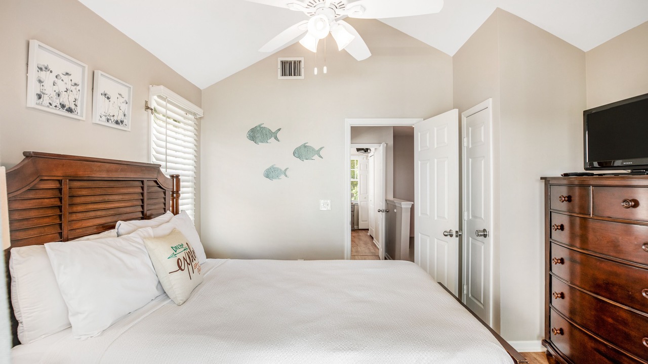 Photo of Bedroom in Marathon