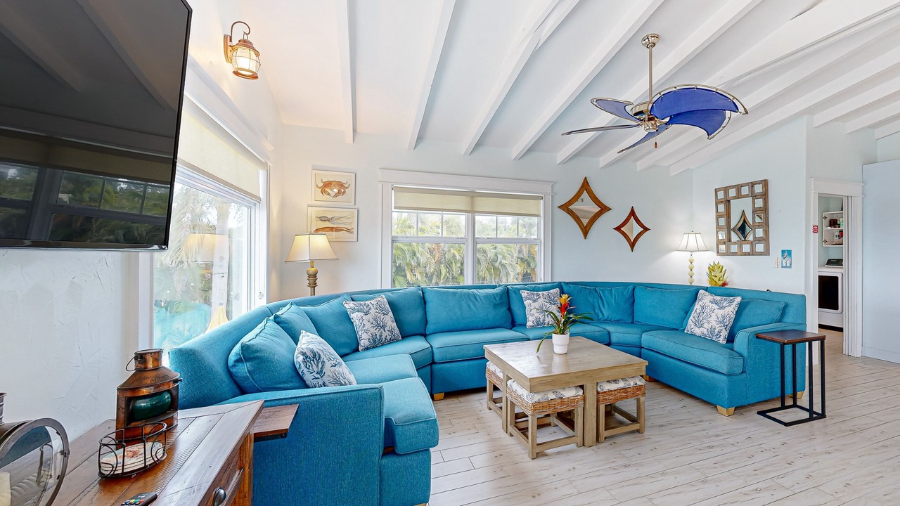 Photo of Livingroom in Marathon