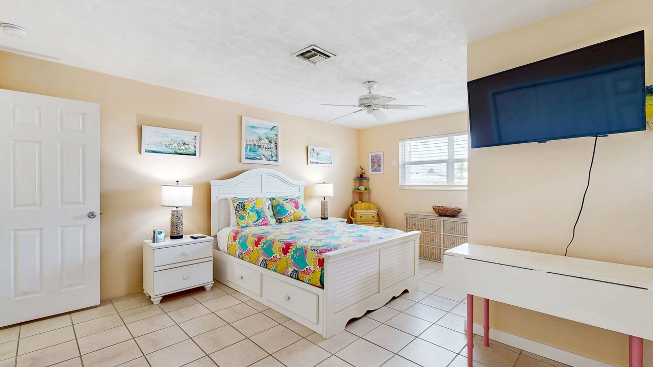 Photo of Bedroom in Key Colony Beach
