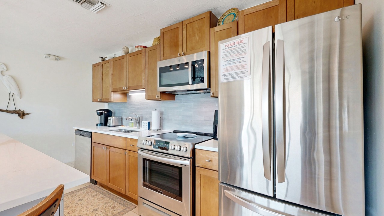 Photo of Kitchen in Key Colony Beach