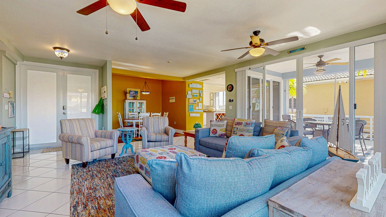 Photo of Livingroom in Key Largo