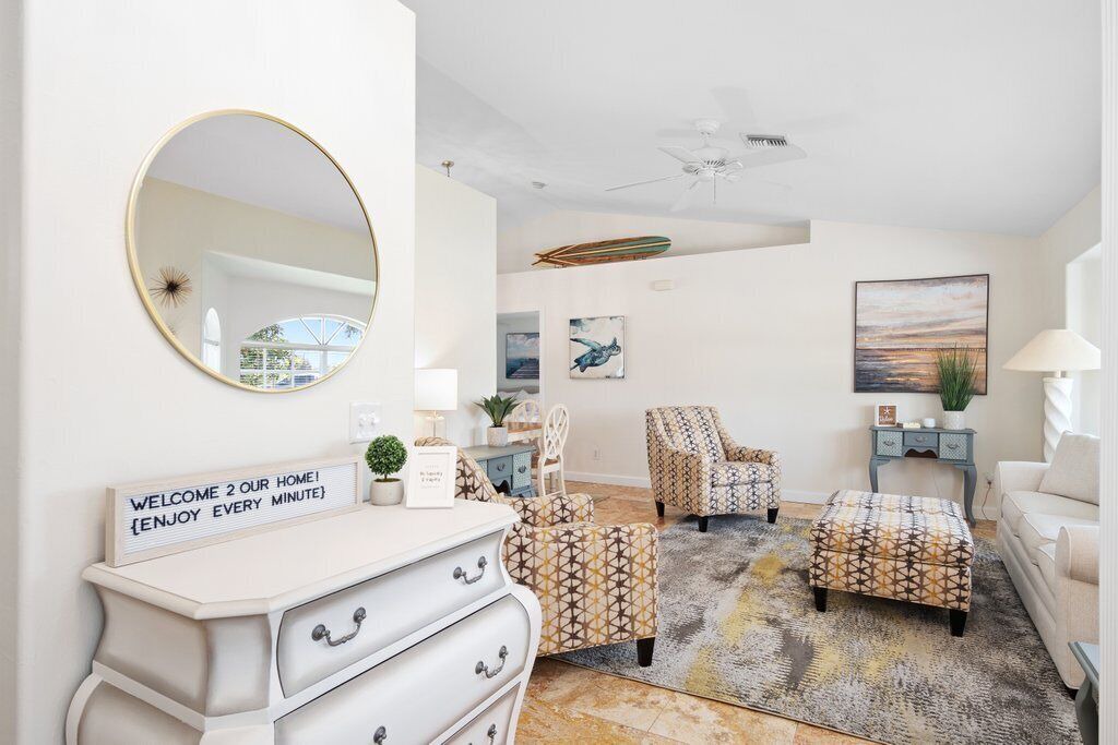 Photo of Livingroom in Biggar