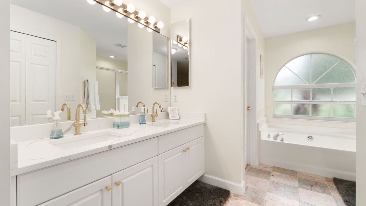 Photo of Bathroom in Biggar
