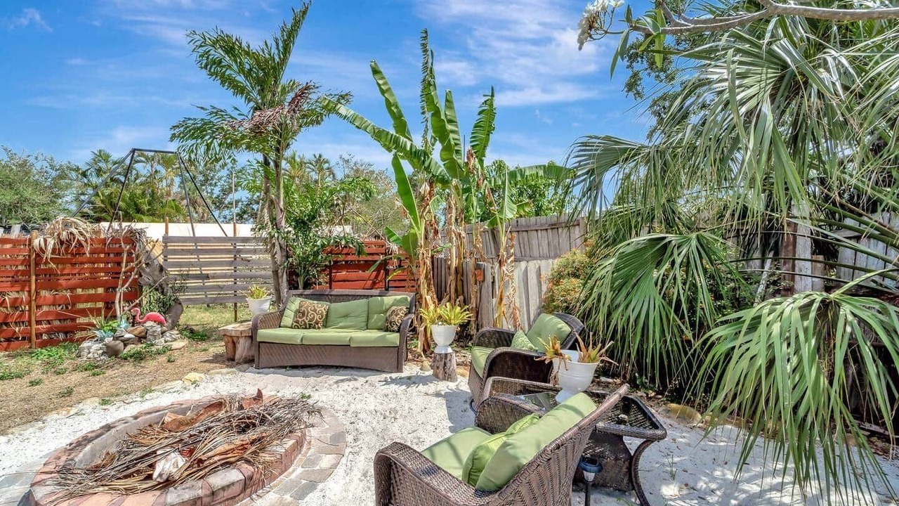 Photo of Patio Balcony in South Venice