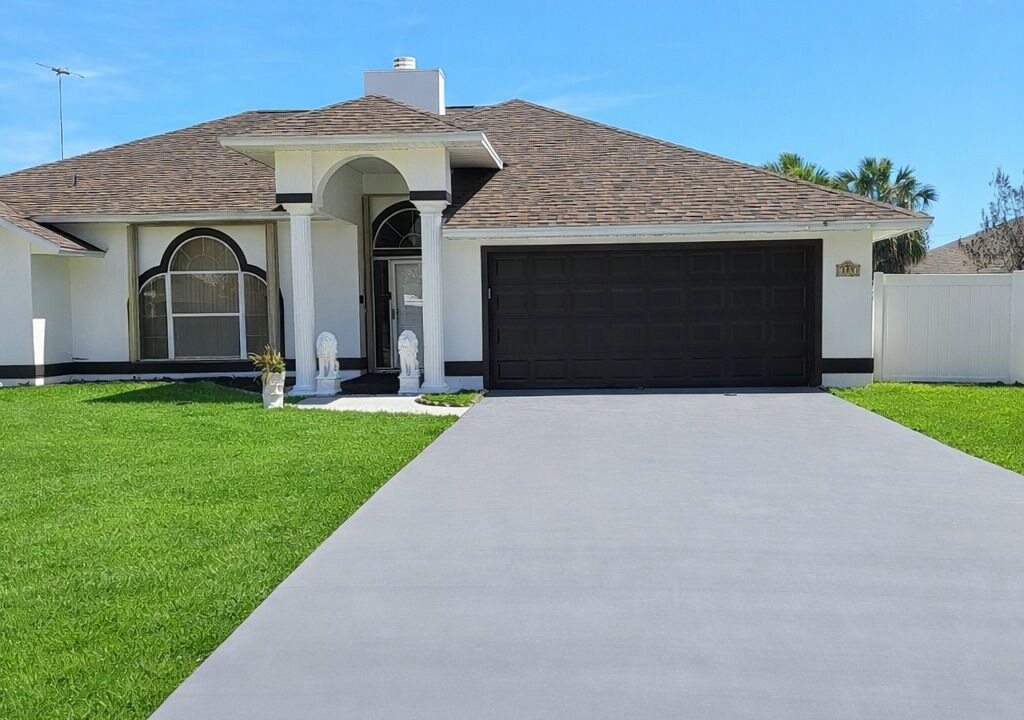 Photo of Outdoor in Sebastian Highlands