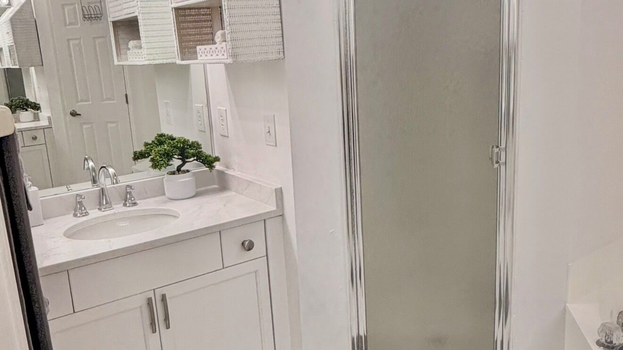 Photo of Bathroom in Sebastian Highlands