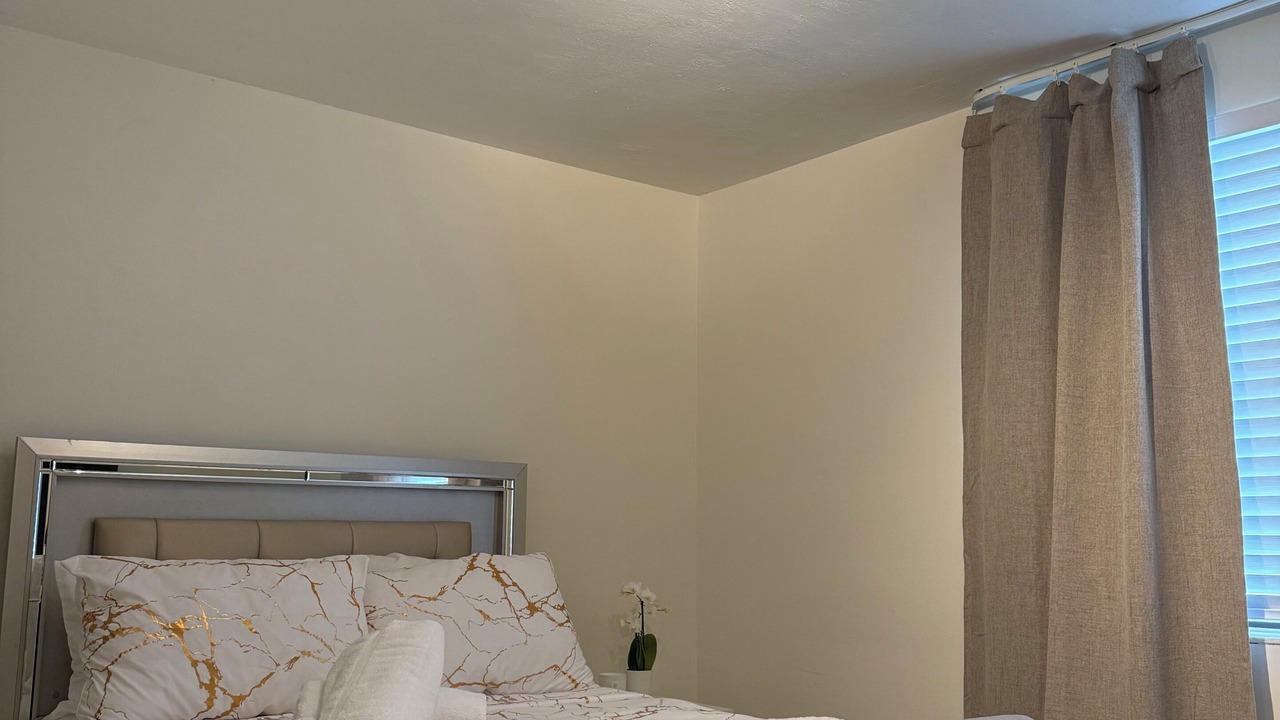 Photo of Bedroom in Homestead