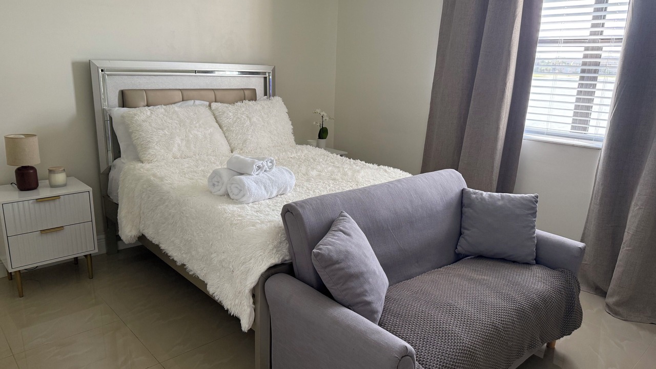 Photo of Bedroom in Homestead