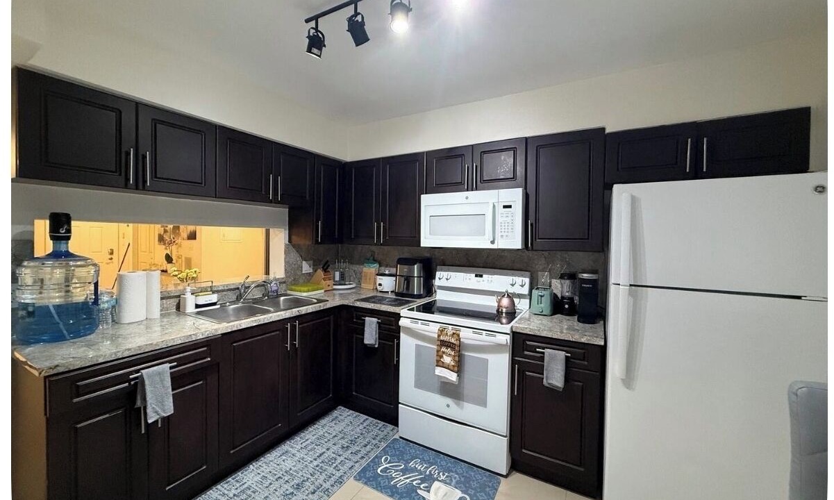 Photo of Kitchen in Homestead