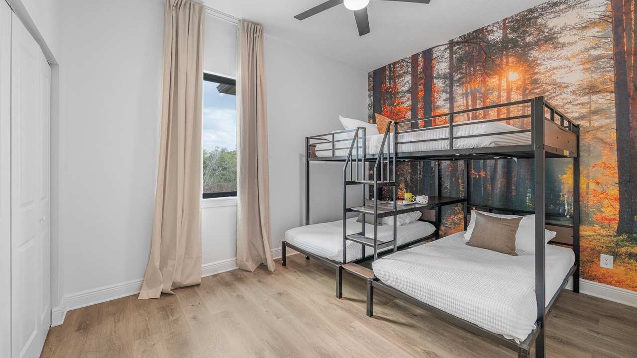 Photo of Bedroom in Palm River-Clair Mel
