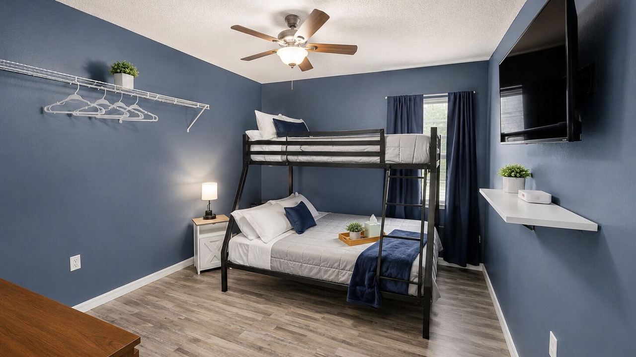 Photo of Bedroom in Seffner Community Alliance
