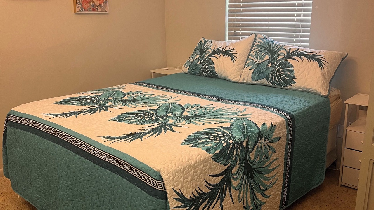 Photo of Bedroom in Joel