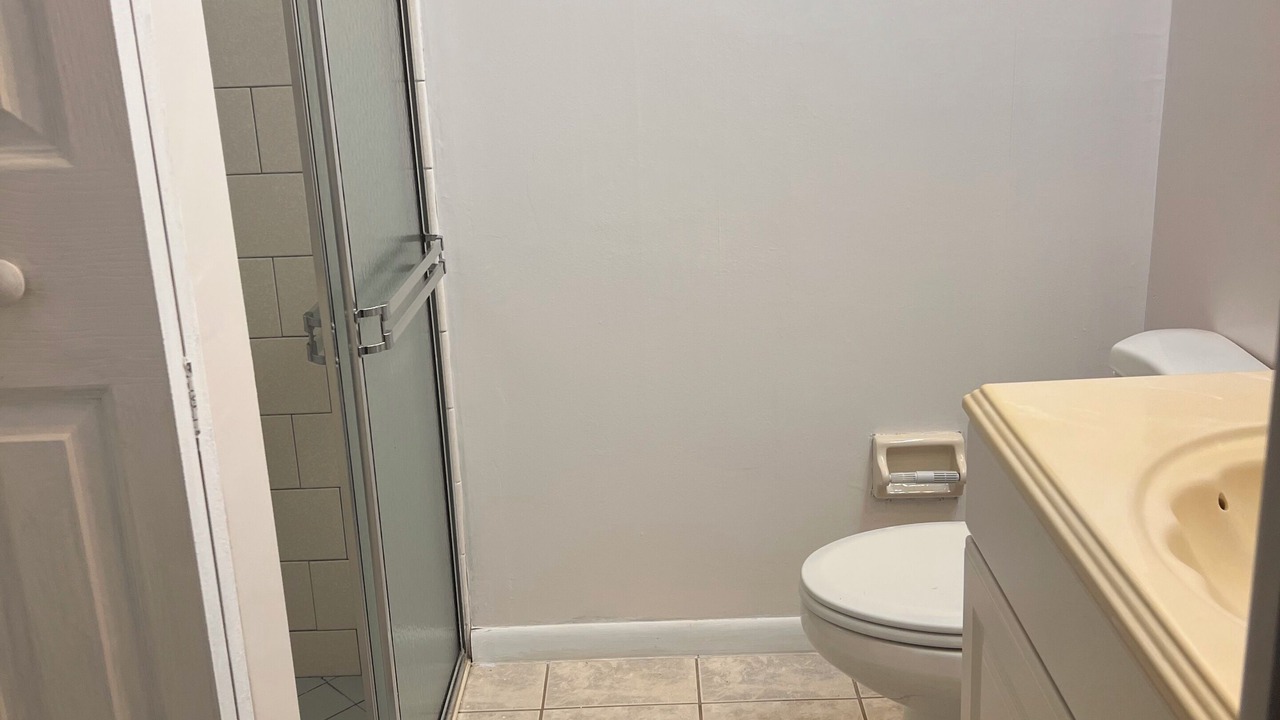 Photo of Bathroom in Joel