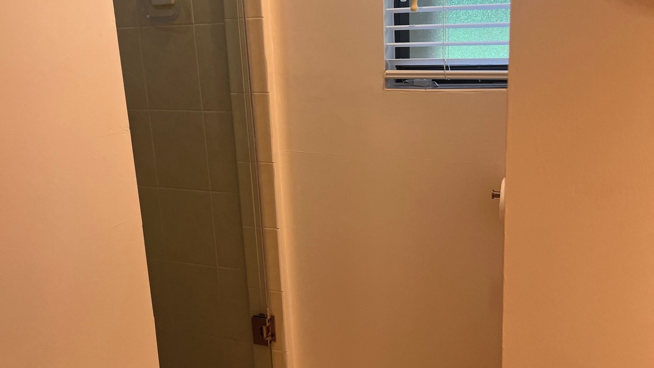 Photo of Bathroom in Joel